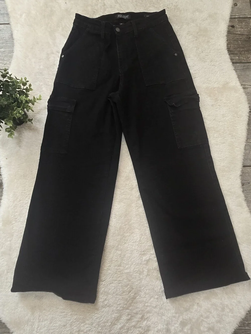 Judy Blue Black High-Rise Cargo Wide Leg Skater Stretch Utility Jeans, 11/30
